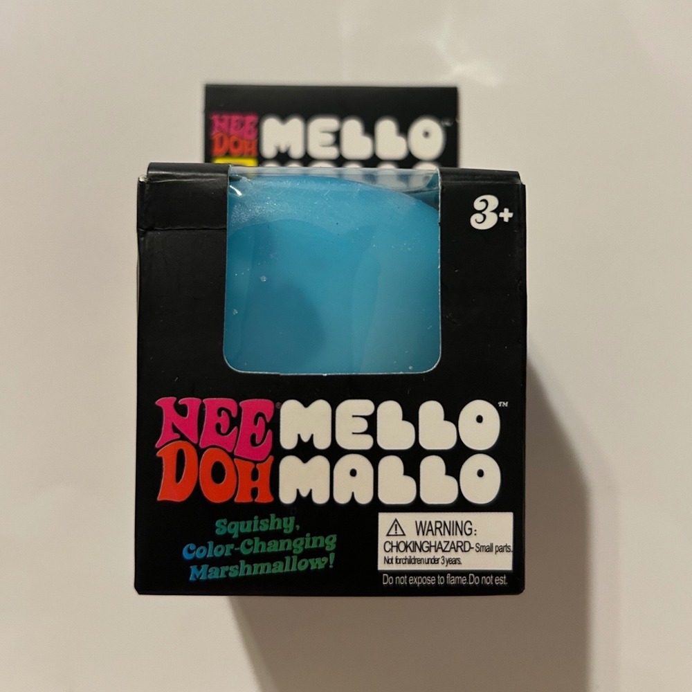 Schylling NeeDoh Mello Mallo Blue Color Changing Squishy Fidget Toy 25194HY